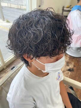 ミオ(Mio) 滋賀、南草津、メンズ美容室、波巻きツイストスパイラルパーマ
