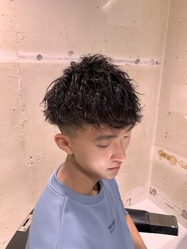 フランクスバーバーザスタンド(Frank’s barber the stand) スパイラルナチュラルショートツーブロックF