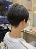 刈り上げショート 刈り上げ女子メンズライク ハンサムショート