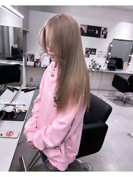 キング 高槻(K!ng) 縮毛矯正髪質改善ハイライトレイヤーカット高槻美容室エクステ