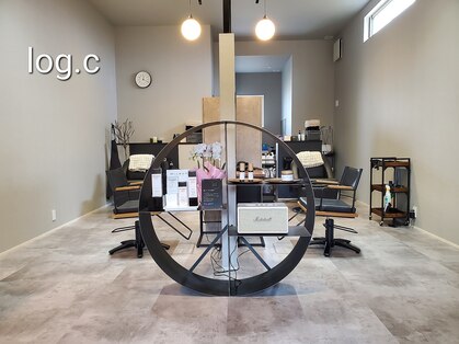 ログシー(log.c)の写真