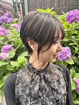 メモリーズ 表参道(Memories) 大人かわいい小顔ショートショートヘア30代40代50代白髪ぼかし