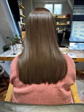 アトリエ フェム(atelier.fem) 【さらツヤ♪髪質改善カラー】