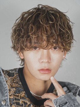 オーシャントーキョーウエスト 心斎橋 (OCEAN TOKYO WEST) メンズヘアマッシュウルフハイライト波まきパーマメンズパーマ