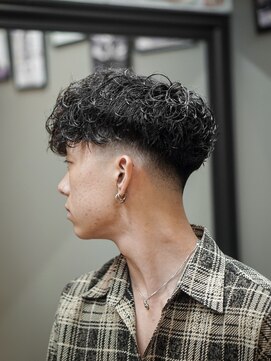 プロショップウェーブ(PRO SHOP WAVE) アッシュブラック/カルマパーマ/ベリーショート/原宿