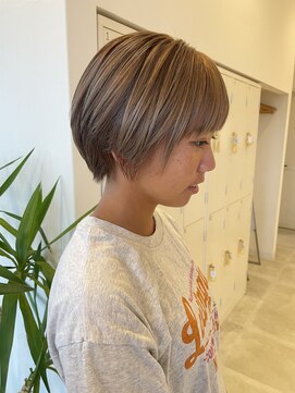 サラ ビューティー サイト 古賀店(SARA Beauty Sight) 【ショートボブ】20代30代/オリーブグリーン/ヘーゼルグレージュ