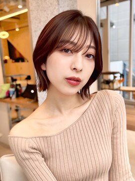 レディ 表参道(Lady) 大人ボブくびれボブシースルーバング外ハネボブ切りっぱなしボブ