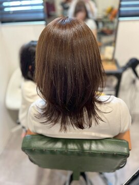 シャルムバイルーチェココ(CHARME by Lu'ce coco) 外ハネセミレイヤー×ナチュラルブラウン