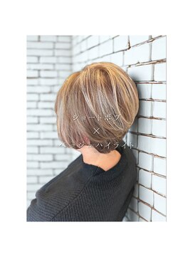 ネオエストログ(NeoestLog) ベージュハイライト×ショートボブ