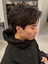 ニアウ 新宿(Niau) MEN’S/リバースセンターパート/ニュアンスパーマ/新宿