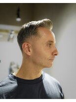 ダウズバーバーショップ 渋谷(dau's barber shop) サイドパート 理容室 バーバー リクルート ビジネスヘア 短髪