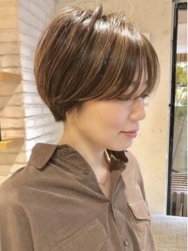 ワール(whirl.) シースルーバング『マッシュショート』☆ことりベージュ