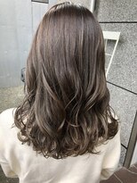 アネラ(Anela)&nbsp;色っぽハイライトカラー