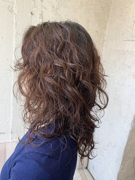 ペネロープ(Penelope) 【新宿ペネロープ】ナチュラルロングスパイラルパーマ 担当 RYO