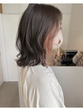 ヘアサロン トゥーシー(2C) ベビーピンクインナーカラー