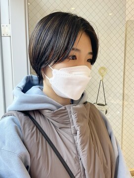 コトナ ヘア アンド リラックス 竹ノ塚(kotona) センター分けショート
