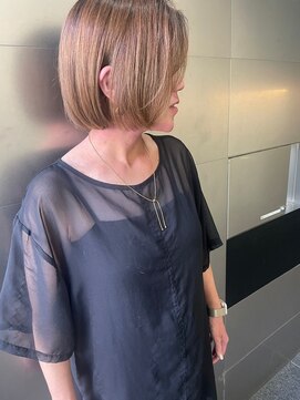 ガリカ 大名(Gallica) 【恒吉佐央理】乾かすだけでまとまるボブに透明感ベージュカラー