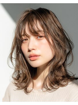 トワ 仙台店(toi) 【韓国・レイヤー】薄めバングうるツヤ・セミディヘア