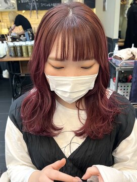 ヒート バイ アンカットラウンジ 渋谷(HEAT by UNCUT&LOUNGE) 赤みカラー/暖色カラー/ケアブリーチ/秋カラー/艶カラー［渋谷］