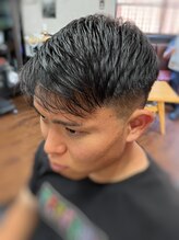 ウエダバーバーショップ(UEDA BARBERSHOP)