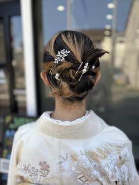ディーバ(diva) カチモリヘア/訪問着ヘア/着物ヘア/七五三/ママ着付け/京橋