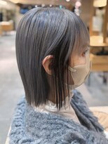 フリップビーアヴェダ(FLIP B AVEDA)&nbsp;本八幡×ミディアムボブ×グレー×ケアブリーチ