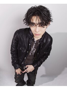 アストラ(ASTRA) MEN’S HAIR/波巻きツイストスパイラル/リバースセンターパート