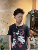よろ家 スパイキー×スキンフェード