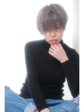 ナンバー ユアイロ 川崎(N° uairo) 無造作クールジェンダーレス