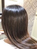 トゥーリ 筑紫野店(tuuli)&nbsp;tuuli 筑紫野 / 八谷スタイル / 艶髪