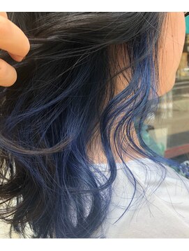 シェノン 西梅田(CHAINON) レイヤーカット/ウェットヘア/デザインカラー/インナーカラー