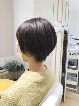 ネオリーブ チロル 横浜西口店(Neolive CiroL.) 小顔矯正丸みショート 横浜