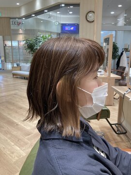 カシータ ヘア リゾート イオンモール熱田店(Casita hair resort) ハイライト/インナーカラー/アッシュベージュ／外ハネ/透け感