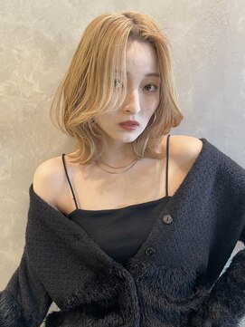 トルネード(TORNADO) 韓国風ヘア 外国人風ヘア くびれヘア ブロンドヘア M1202