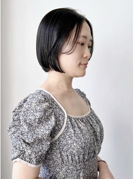 フィエル(fielu) ショートボブ×センターパート×【ISAO】