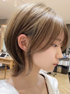 ロンドブルーム 天神大名店(Lond Bloom) ショコラアッシュベージュカラーボブウルフくびれミディ前髪あり