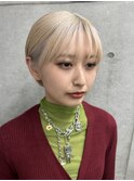 シャイニーブロンドショート Forest Mirror新宿