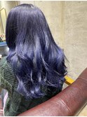 ネイビーブルー