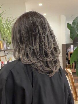 ヘアールーチェ(Hair Luce) レイヤーバレイヤージュ