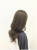 【くびれミディアム×ウェーブ巻き】