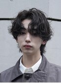渋谷メンズシャドウパーマセンターパート無造作ツイストパーマ