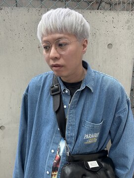 ドアベルメンズ(Door Bell Men’s) メンズカット×ハイトーンカラー×ホワイトカラー