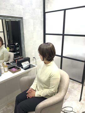 イーズ バイ インス(Yeeee.s by INCE) 白髪ぼかし/白髪改善カラー/ショート/透明感カラー/脱白髪染め