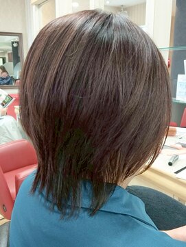 ヘアークリアー 春日部 ミセス 首元すっきり軽やかショート×レイヤースタイル