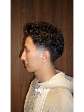 ラッドクルー バーバー ショップ(RADCREW BARBER SHOP) テーパーフェードメンズパーマ