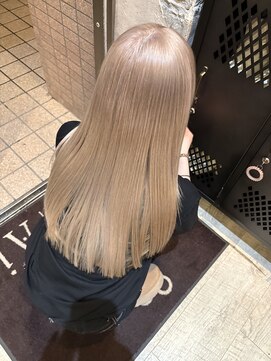 エーアイ 駒込店(Ai) ブロンドベージュ×メテオカラー