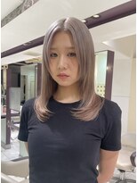 ゼンコー 国分寺(ZENKO) ホワイトベージュ×低めレイヤーカット