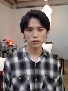 ヒュー 広島(HEW) 韓国風マッシュウルフ