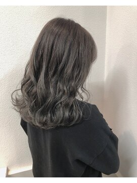 ジゼル(GiseL) 【GiseL】しっかりグレー味のあるアディクシーカラー