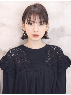 アンド ストーリーズ(&STORIES) ショート/ボブ【外ハネボブ/アッシュブラウン/ネオウルフ】